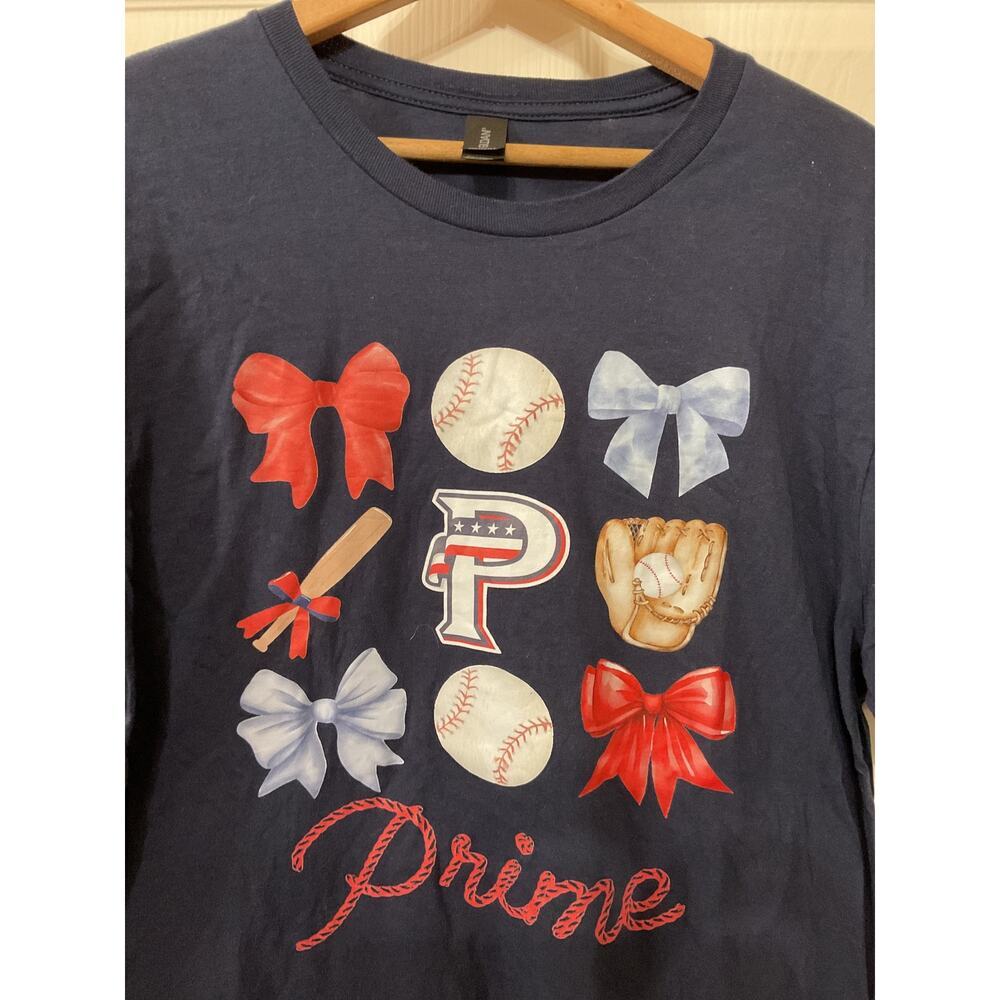 USA Prime Baseball Mom Bows Graphic TShirt Women's Navy Gildan Travel Ball, sz M - Picture 4 of 5